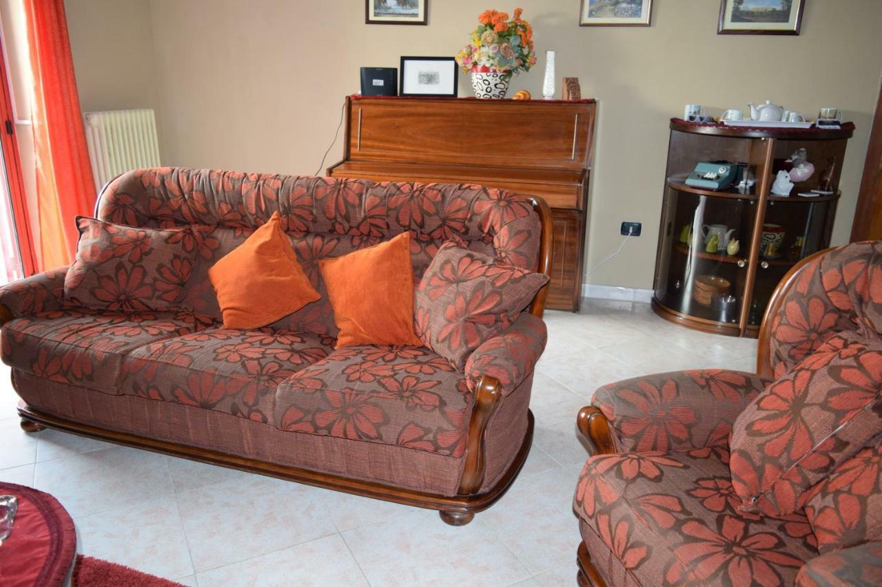 Amici Di Hackert Bed and Breakfast Caserta Buitenkant foto