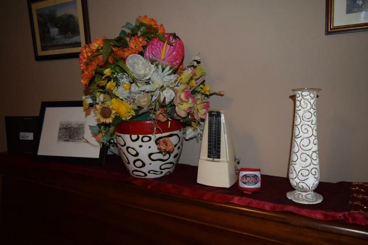 Amici Di Hackert Bed and Breakfast Caserta Buitenkant foto