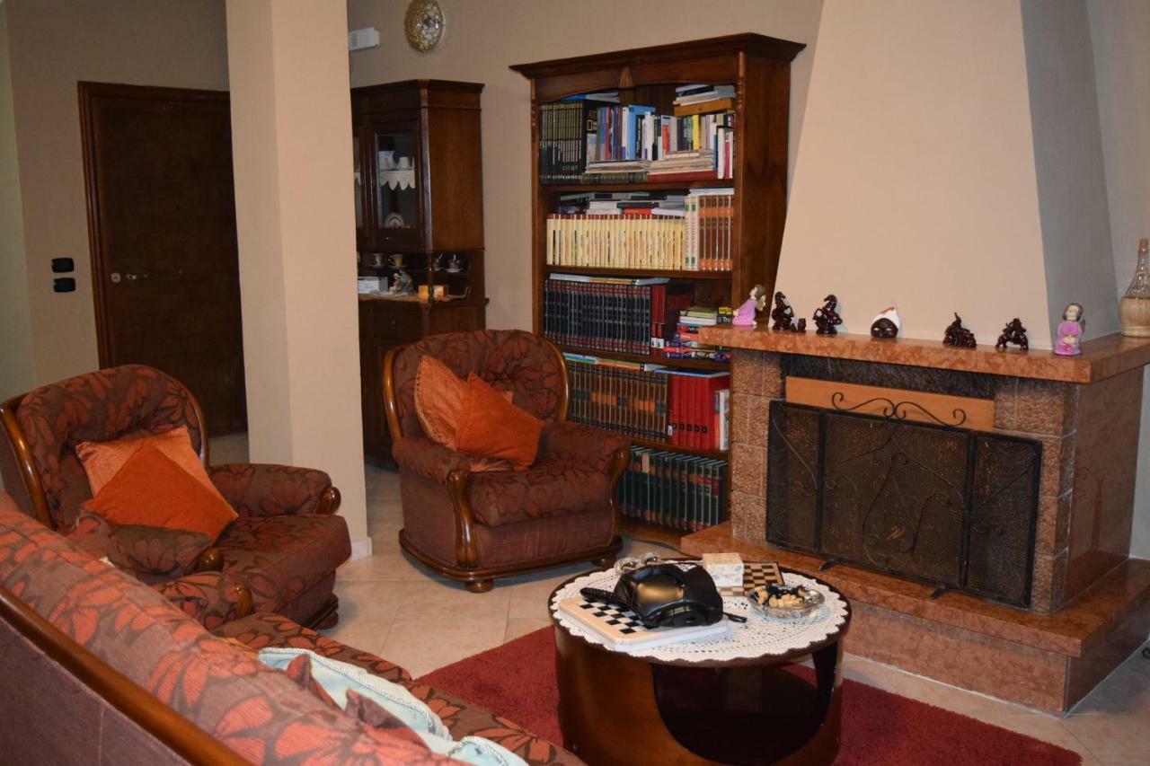 Amici Di Hackert Bed and Breakfast Caserta Buitenkant foto