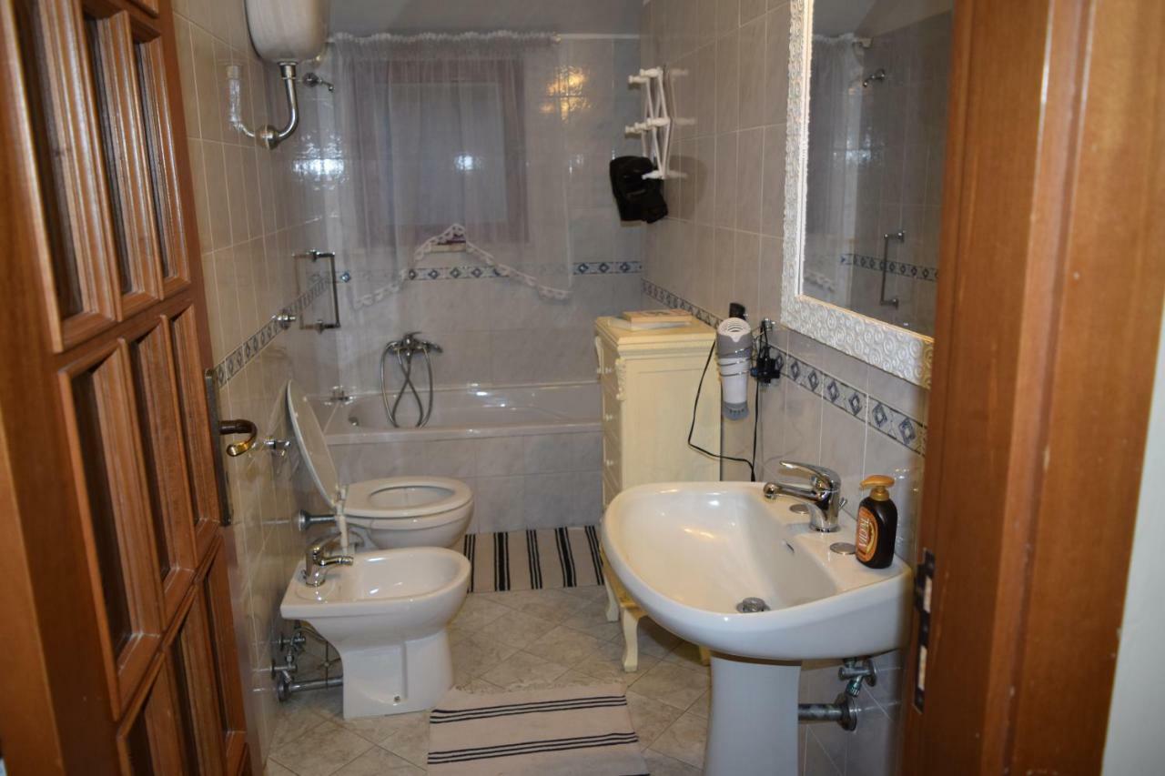 Amici Di Hackert Bed and Breakfast Caserta Buitenkant foto