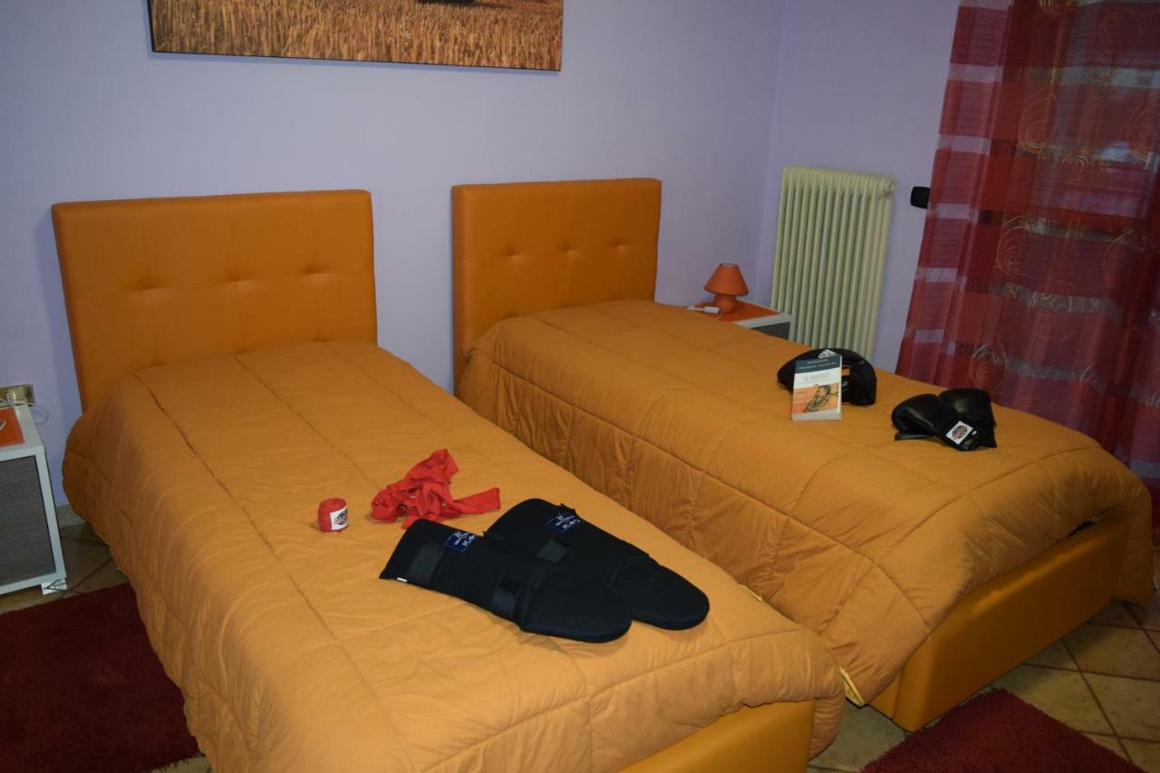 Amici Di Hackert Bed and Breakfast Caserta Buitenkant foto